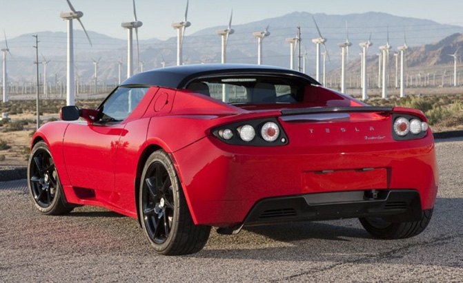 Tesla Roadster 3.0 Update Finally Arrives With 340-Mile Range