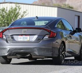 Next-gen Honda Civic Si Spied With Almost No Camouflage