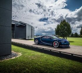 Bugatti Chiron and Vision Gran Turismo Get Together for the First Time