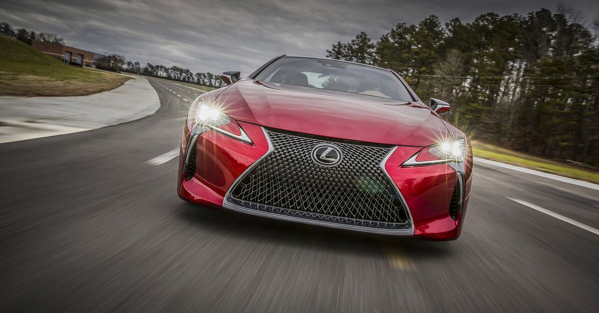 Lexus Is Allegedly Working On A New Hybrid Coupe To Replace RC and LC