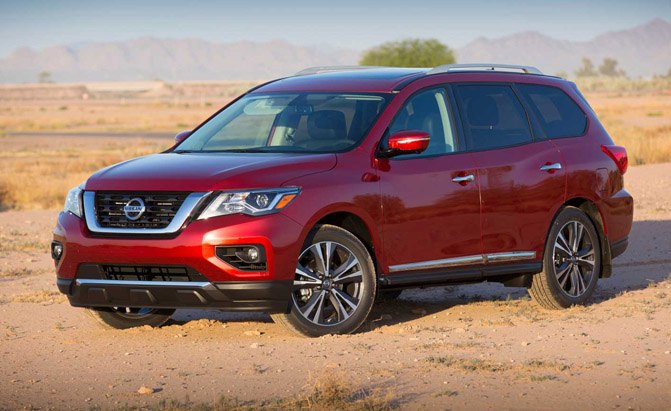 2017 Nissan Pathfinder Gets Small Price Bump