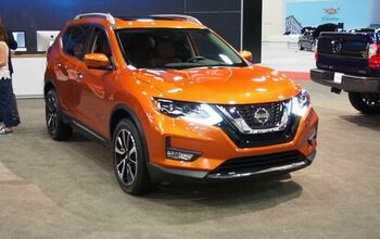 2017 Nissan Rogue Debuts With Updated Look, More Convenience Features