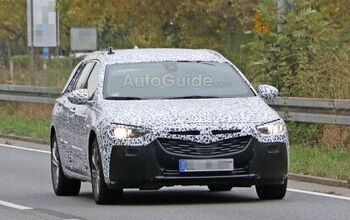 Buick Regal Wagon Previewed in Opel Insignia Sports Tourer Spy Shots