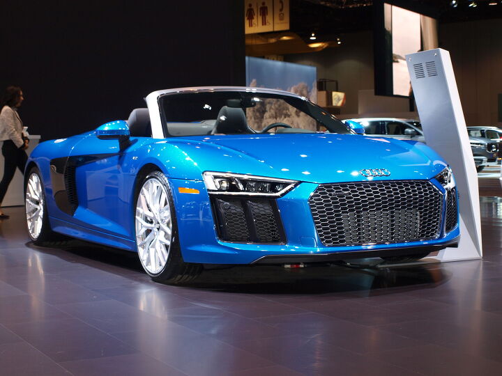 2017 Audi R8 V10 Spyder is an Open-Air Track Weapon
