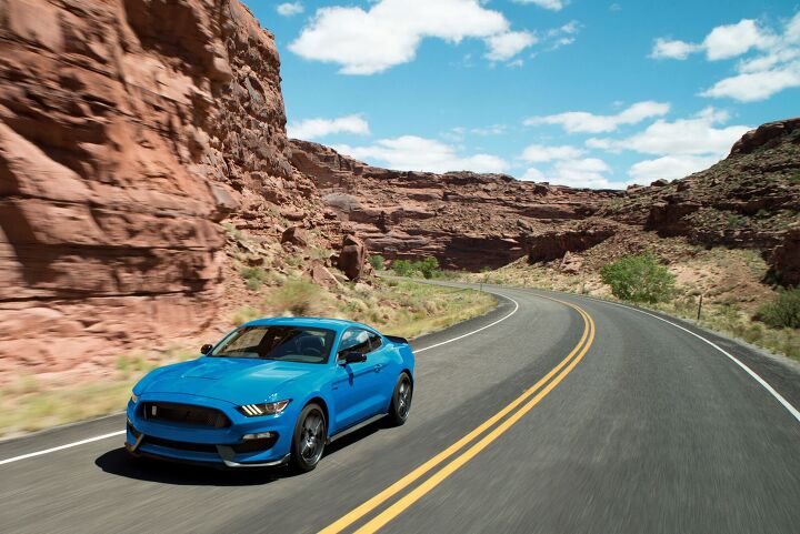 Shelby GT350 and GT350R to Return for 2018 Model Year