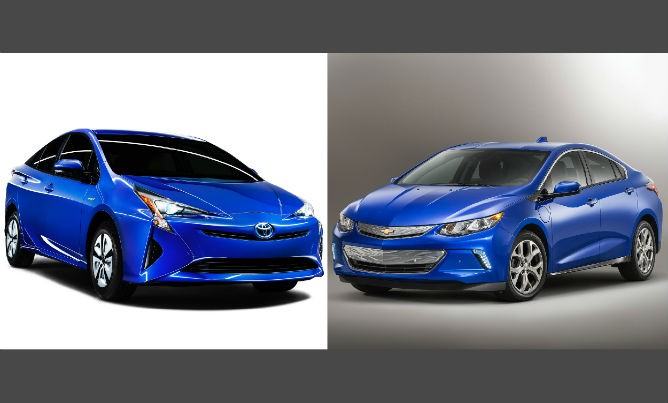 Which Saves More Gasoline? Toyota Prius or Chevrolet Volt?