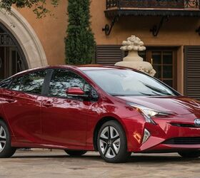 which saves more gasoline toyota prius or chevrolet volt