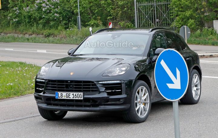 Facelifted Porsche Macan Spied Looking Exactly the Same