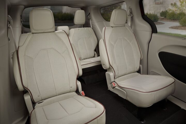 With lots of space, the Chrysler Pacifica Hybrid is functional for long road trips and daily commutes.