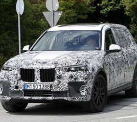 BMW X7 Spied With Production Headlights and Taillights