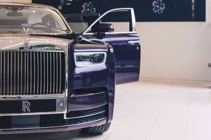 This 2018 Rolls-Royce Phantom is Purple on Purple Perfection ...