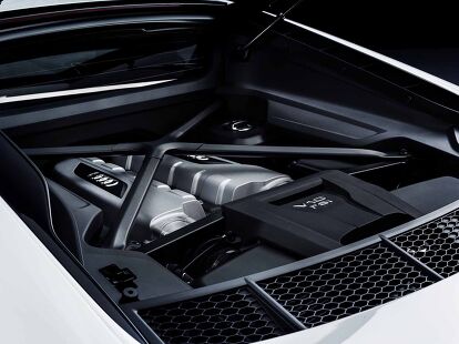 Rear-Wheel Drive Audi R8 RWS Takes Aim at the Purists | AutoGuide.com