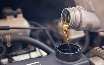 How To Choose the Right Motor Oil for Your Car: 5 Things to Consider
