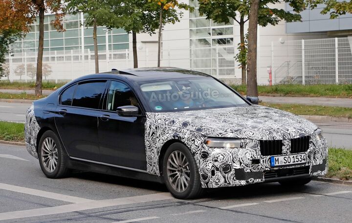 BMW 7 Series Already Spied Testing a Facelift