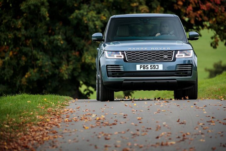 Land Rover's Flagship SUV Gets a Refresh