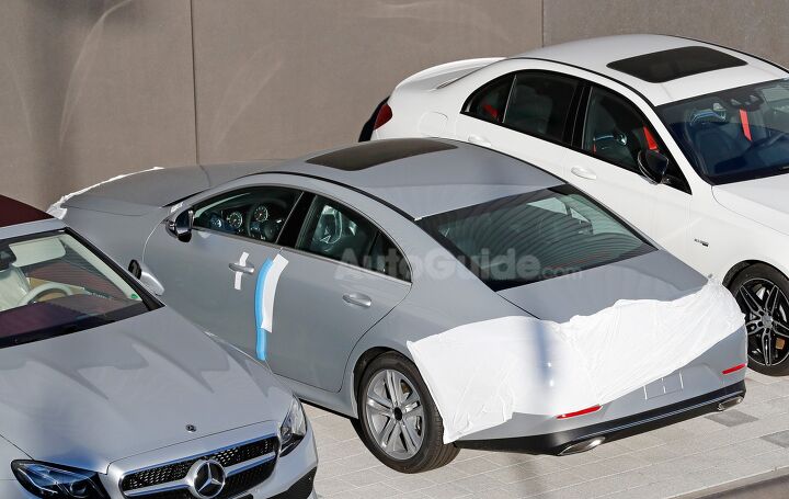 Mercedes-Benz CLS Spied Nearly Free of Camouflage