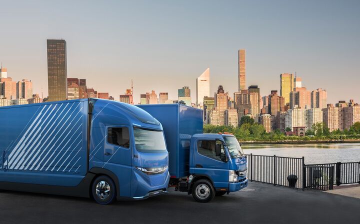 Daimler Unveils Its Version of an All-Electric Semi-Truck