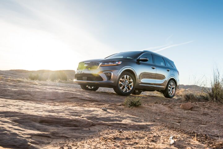 2019 Kia Sorento Shows Off Its Off-Road Prowess