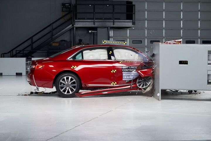 IIHS Introduces New Criteria for 2018 Top Safety Pick Award