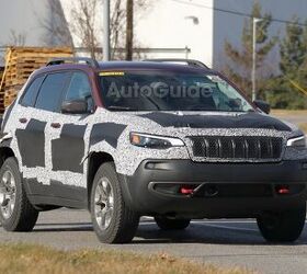 2019 Jeep Cherokee Trailhawk Spied With Updated Fascia
