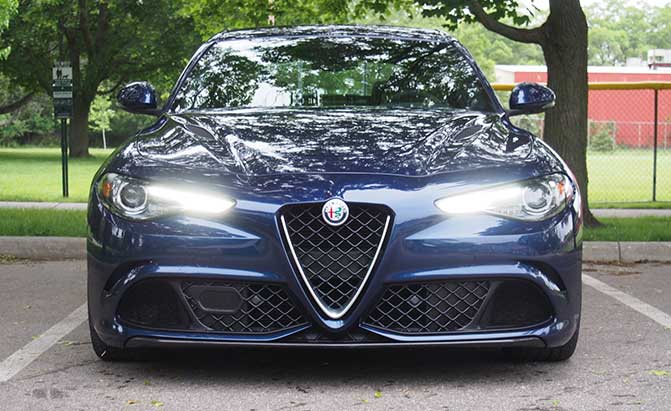 Report: Alfa Romeo 6C Sports Car Coming in 2020 With 2.9L V6