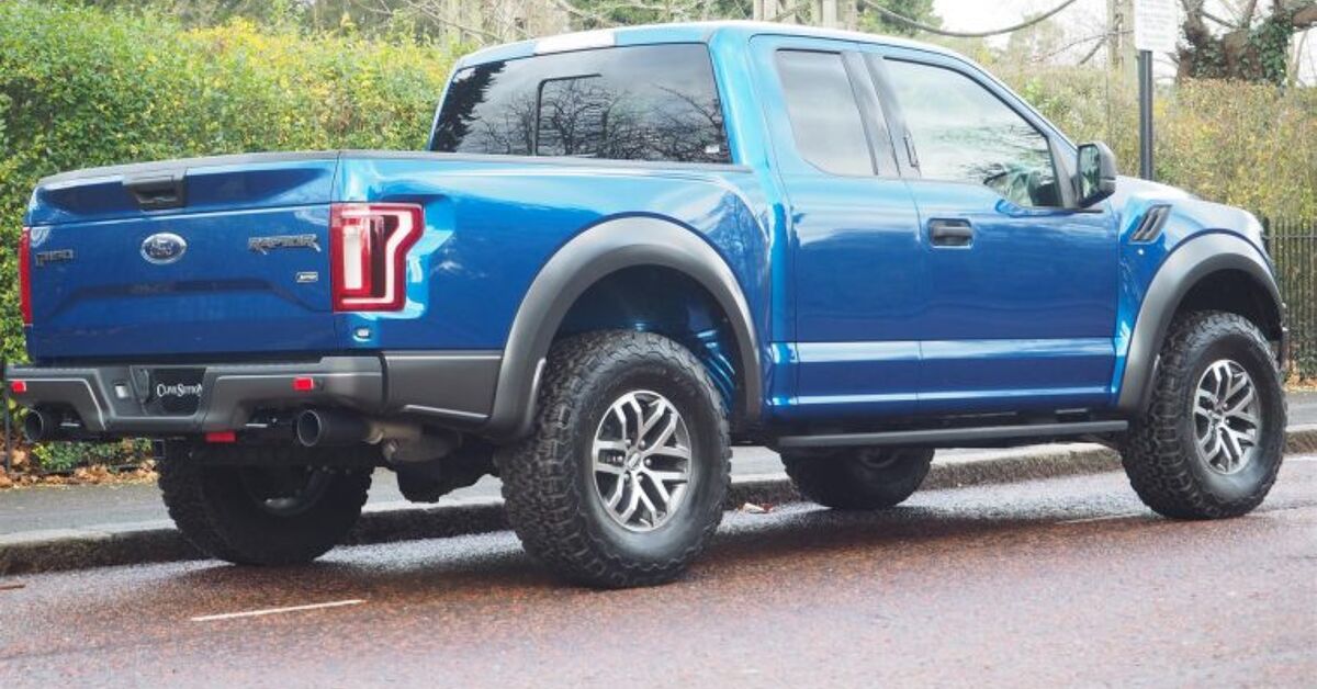 Right Hand Drive Ford F-150 Raptor Has Come to Dominate London's ...