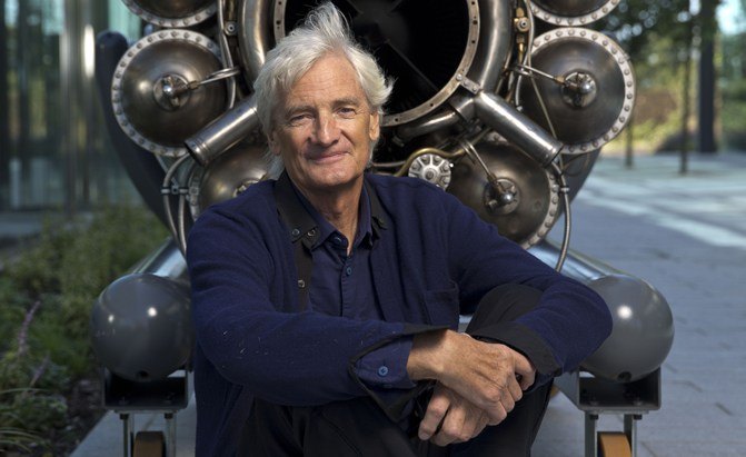 Vacuum Giant Dyson Planning 3-Car Electric Vehicle Lineup