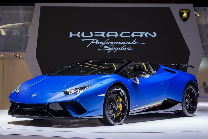 Lamborghini Huracan Performante Spyder is One Aggressive Convertible