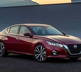 nissan is being accused of selling defective engines