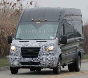 2019 Ford Transit Breaks Cover Sporting a Facelift