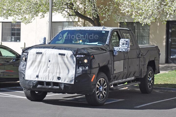 2020 GMC Sierra Denali 2500 HD Crew Cab Spied for the First Time