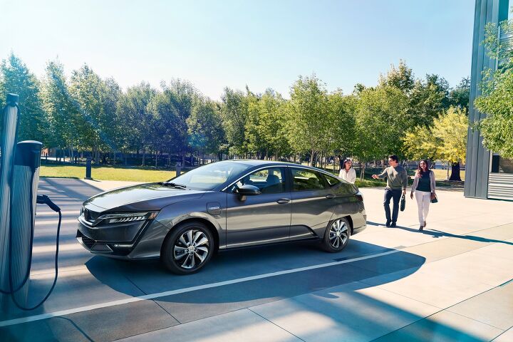 2018 Honda Clarity Electric Has a Very Attractive Lease Price