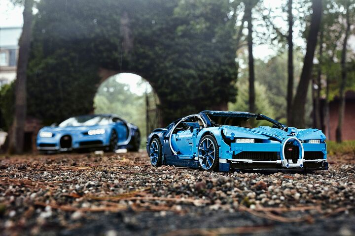 LEGO Bugatti Chiron Has an Active Rear Wing and Moving Pistons