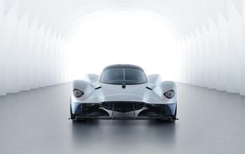 Aston Martin Valkyrie Will Make 1,130 HP From Its Cosworth V12
