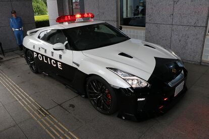 Japan Just Put an R35 Nissan GTR Police Car Into Service | AutoGuide.com