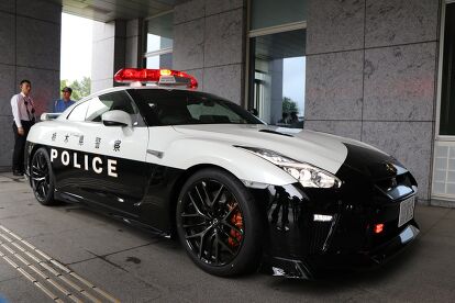 Japan Just Put an R35 Nissan GTR Police Car Into Service | AutoGuide.com
