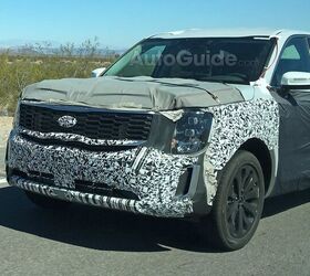 2020 Kia Telluride Shows Off Production Grille in Spy Photos