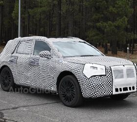 Lincoln Corsair Crossover Spied in Hybrid Guise