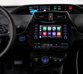2020 toyota prius gets apple carplay safety tech standard