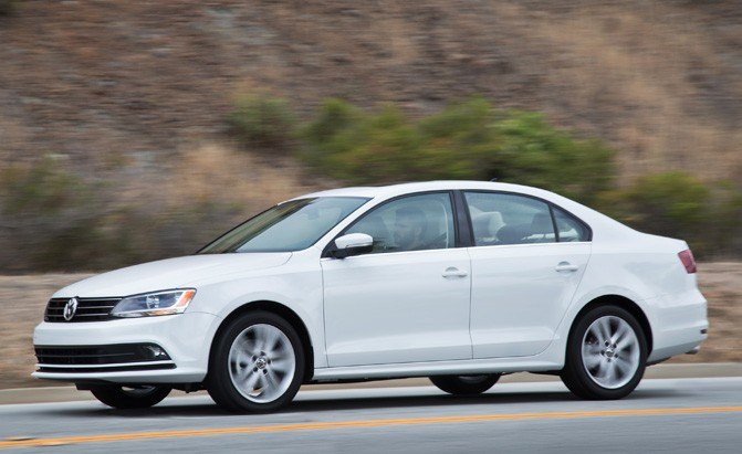 best used cars for teens according to consumer reports and iihs