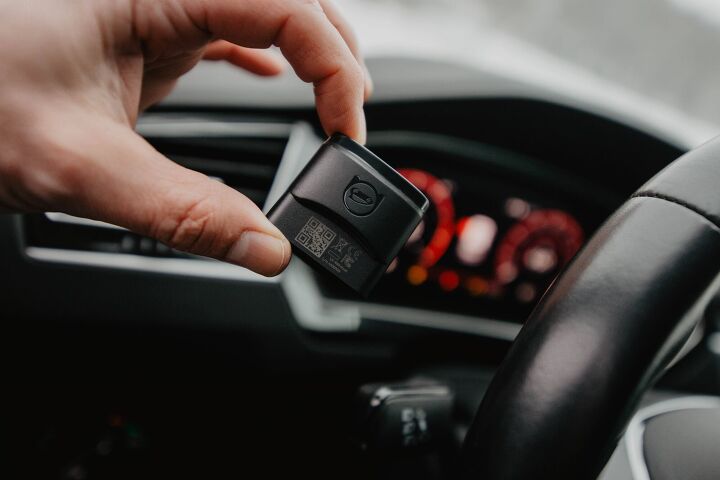 How to Use Your Smartphone for Volkswagen or Audi Coding | AutoGuide.com