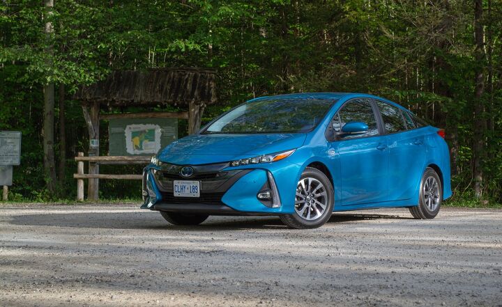 Toyota Thinks Hybrids Are Crucial To Reducing Carbon Emissions, Not Just EVs