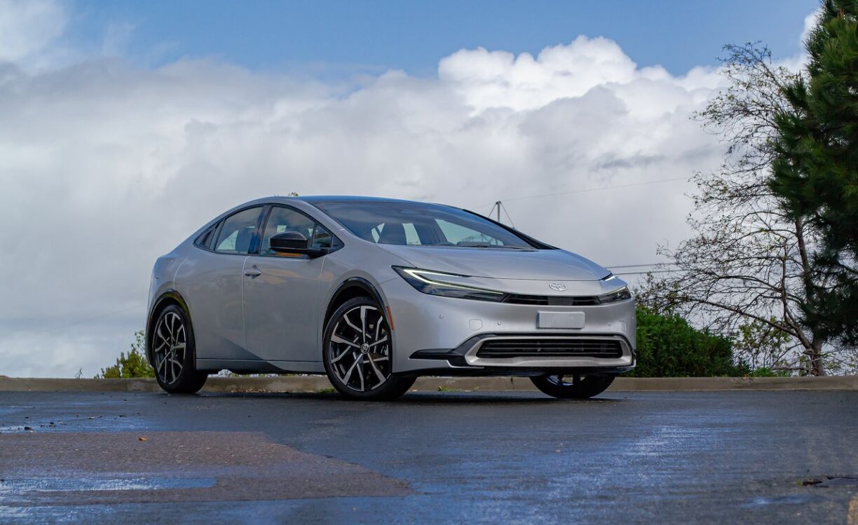 Toyota Prius Plug In Hybrid Review Specs Pricing Features Toyota Prius Plug In Hybrid Review Specs Pricing Features