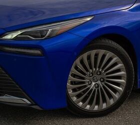 2022 Toyota Mirai First Drive Review: Hydrogen Hopeful | AutoGuide.com