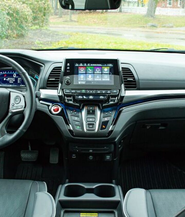 2022 Honda Odyssey Review: Archetypal Family Transport AutoGuide.com