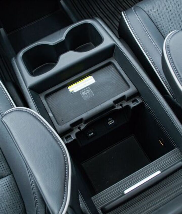 2022 Honda Odyssey Review: Archetypal Family Transport AutoGuide.com