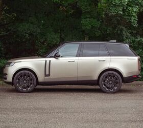 Review: The Ultra-Luxe 2022 Range Rover Carves Curves With Precision – Robb  Report