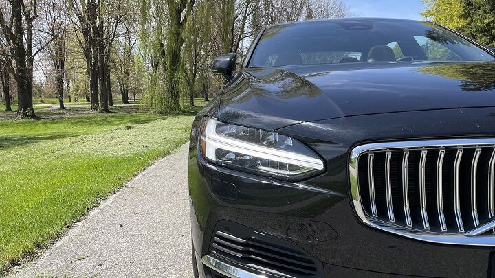 2023 volvo s90 t8 awd recharge review