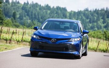 2018 Toyota Camry Pros and Cons