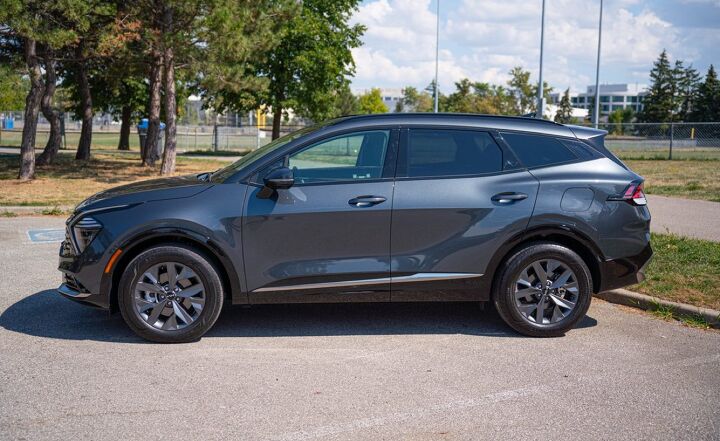 kia sportage review specs pricing features videos and more